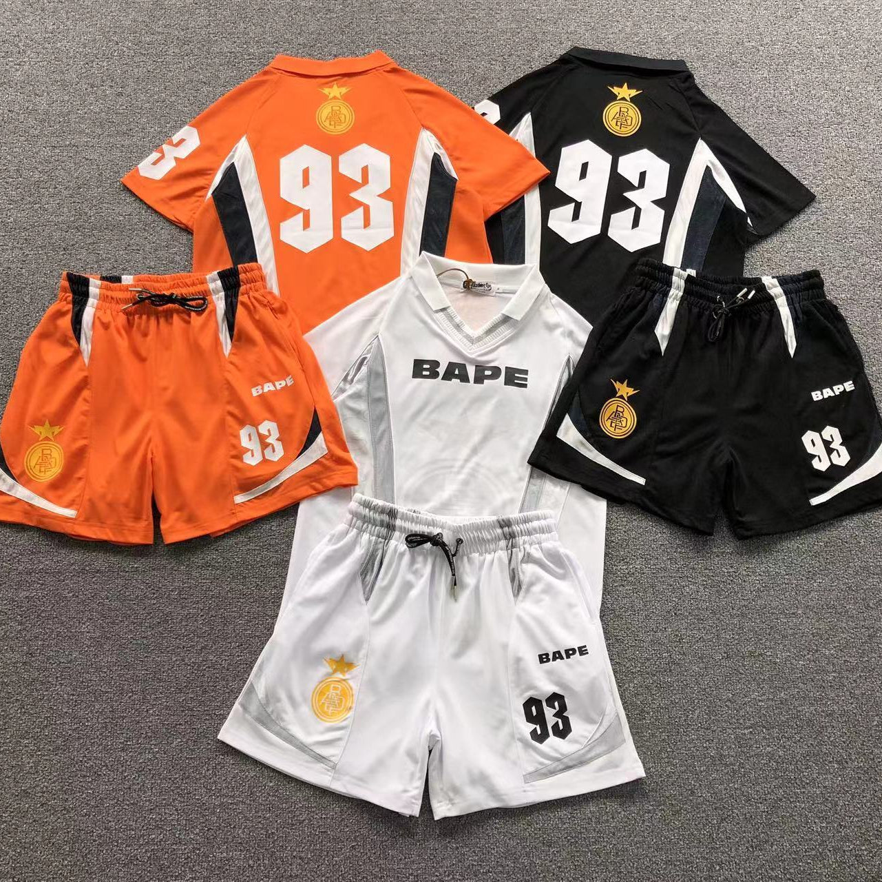 COMPLETO ESTIVO BAPE T-SHIRT E PANTALONCINI