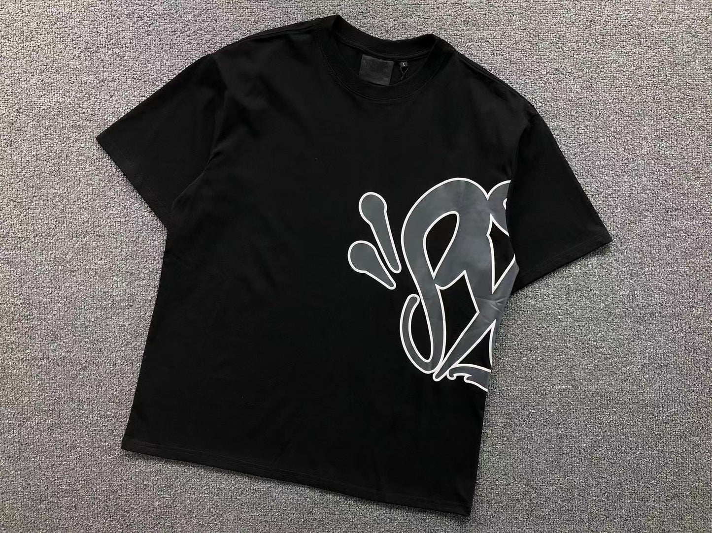 COMPLETO SYNA WORLD T-SHIRT E PANTALONCINI