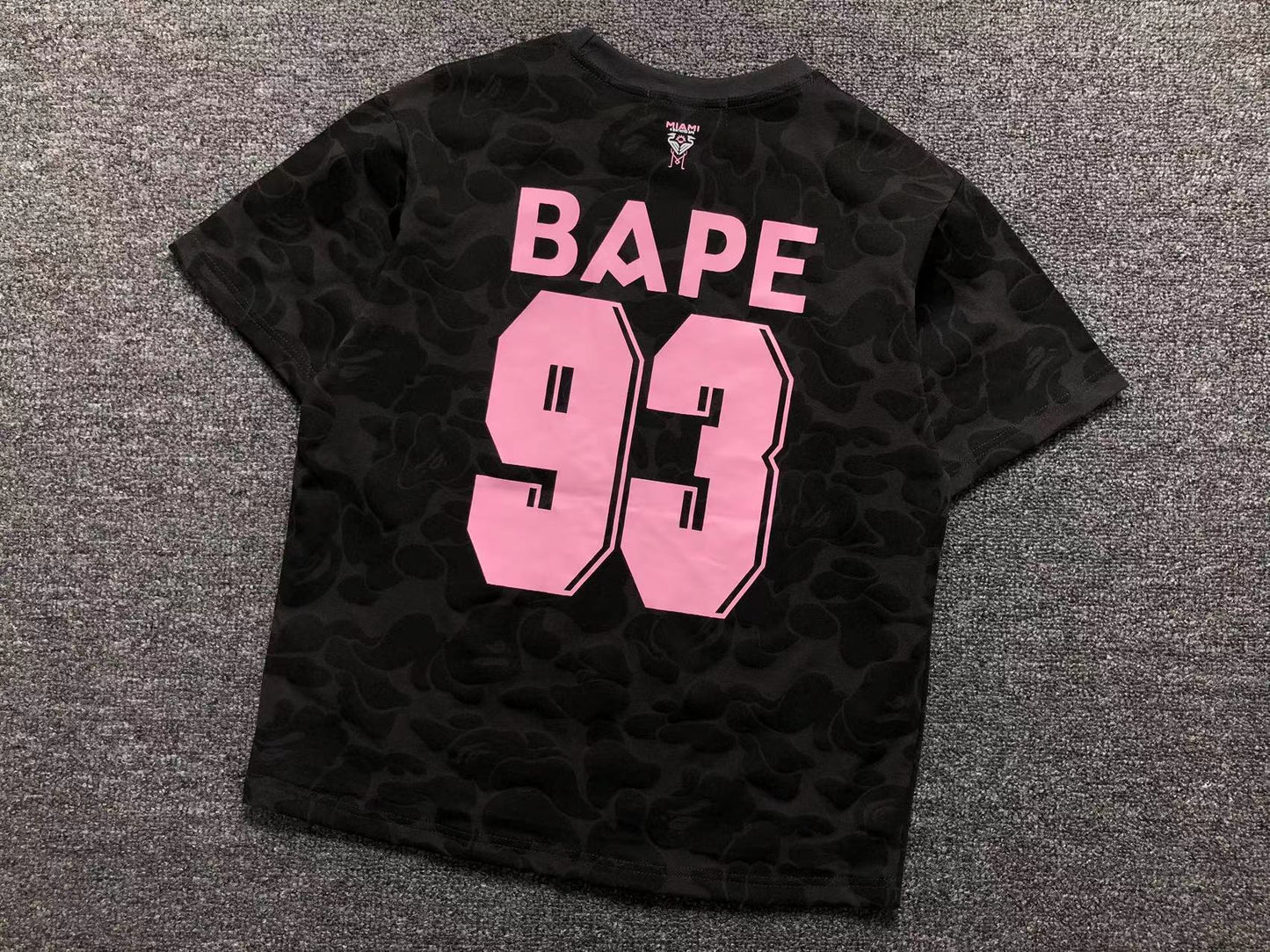 COMPLETO ESTIVO BAPE