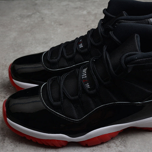 JORDAN 11
