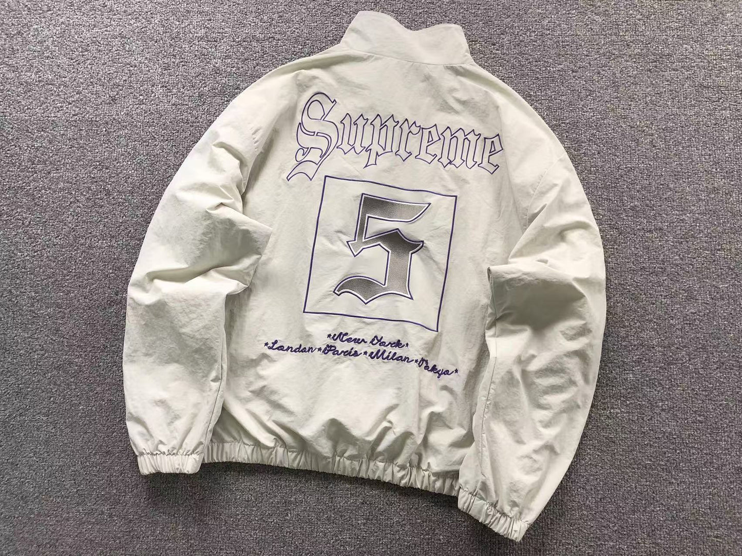 TRACKSUIT TUTA SUPREME