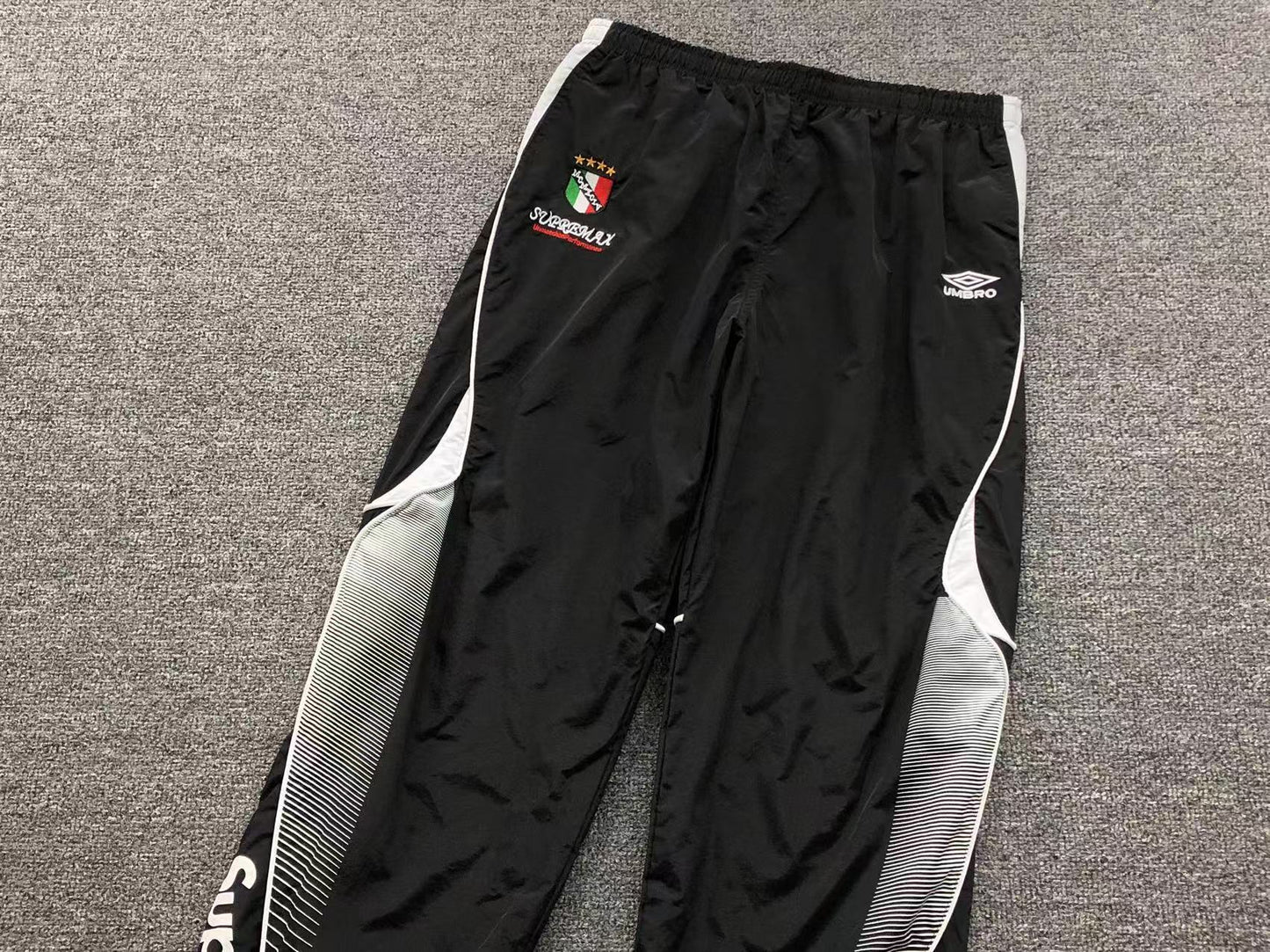 TRACKSUIT TUTA SUPREME