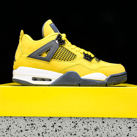 JORDAN 4