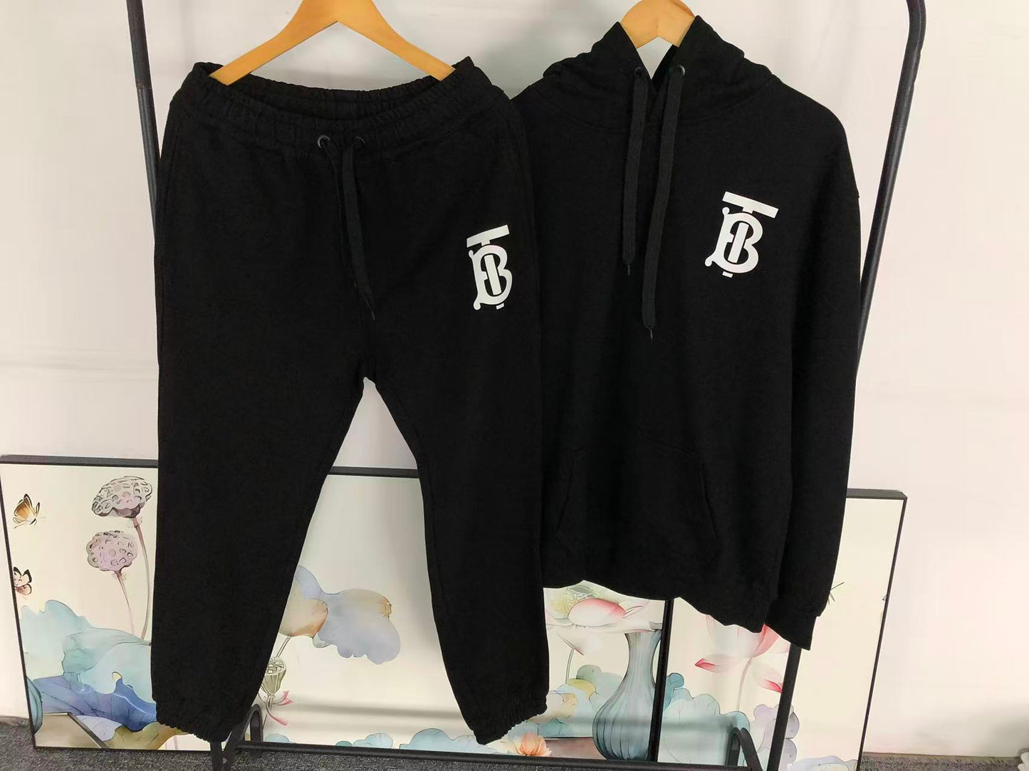 TRACKSUIT TUTA BURBERRY
