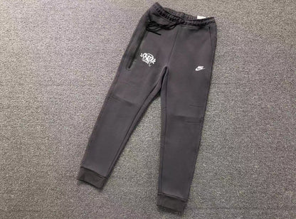 TRACKSUIT TUTA SYNA WORLD X NIKE TECH FLEECE FELPA / PANTALONI