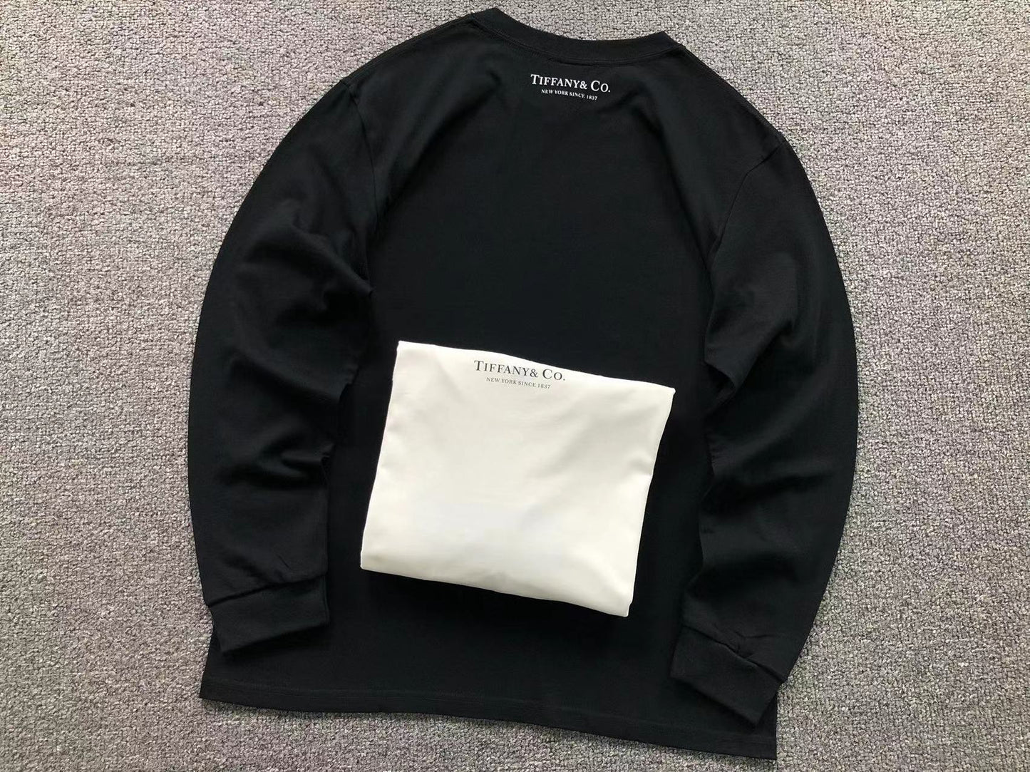 T-SHIRT SUPREEME LONGSLEEVE