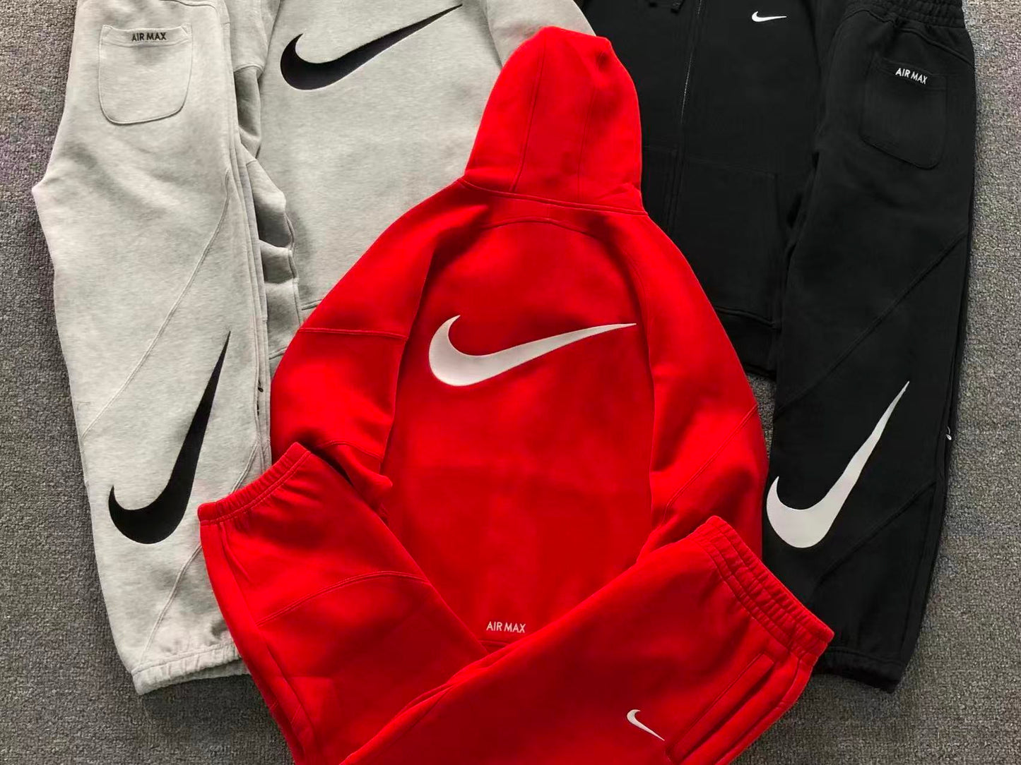 TRACKSUIT TUTA SUPREME