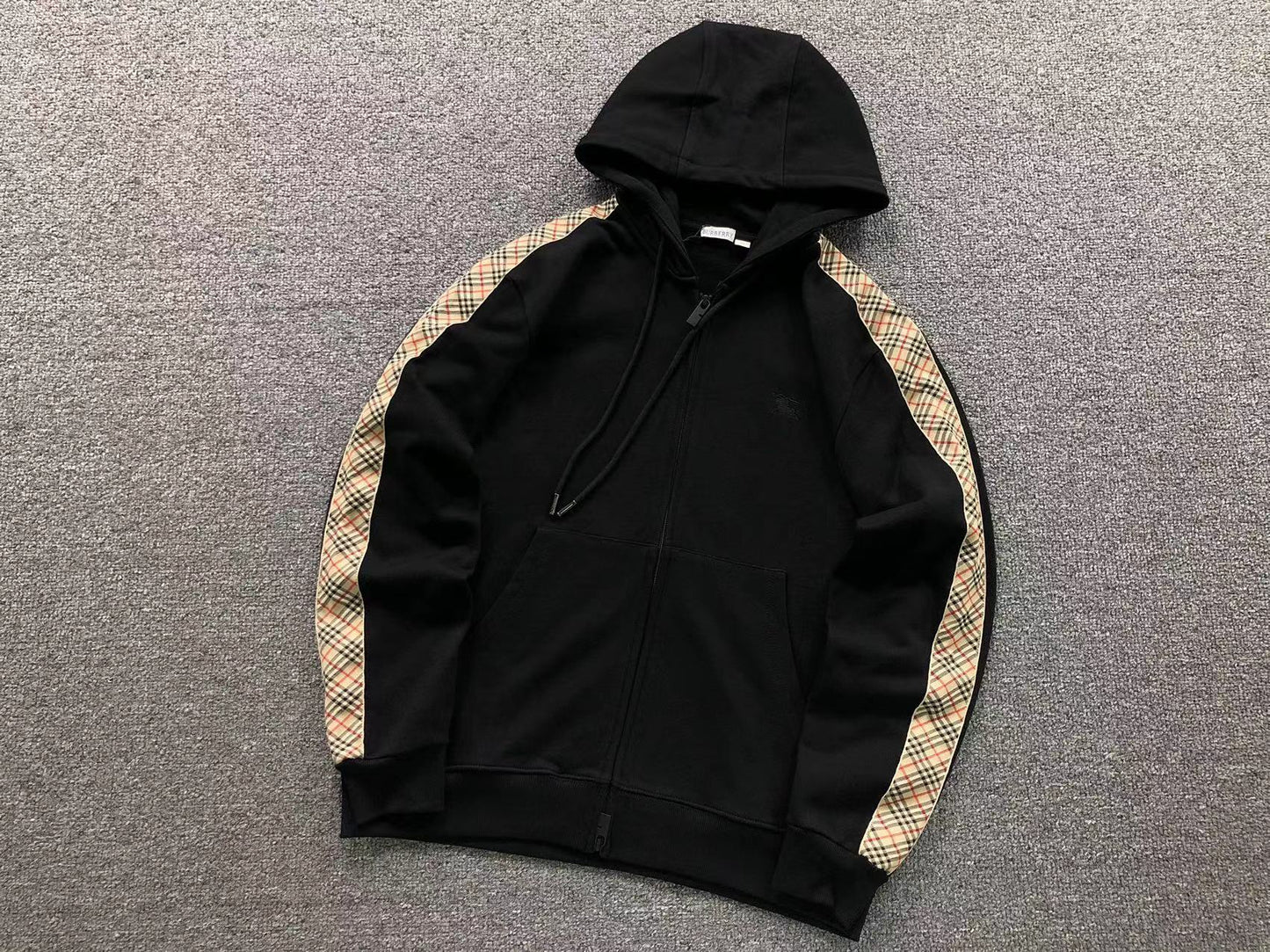 TRACKSUIT TUTA BURBERRY FELPA / PANTALONI