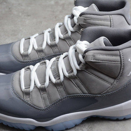 JORDAN 11