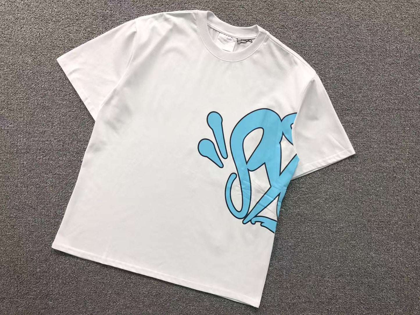 COMPLETO SYNA WORLD T-SHIRT E PANTALONCINI