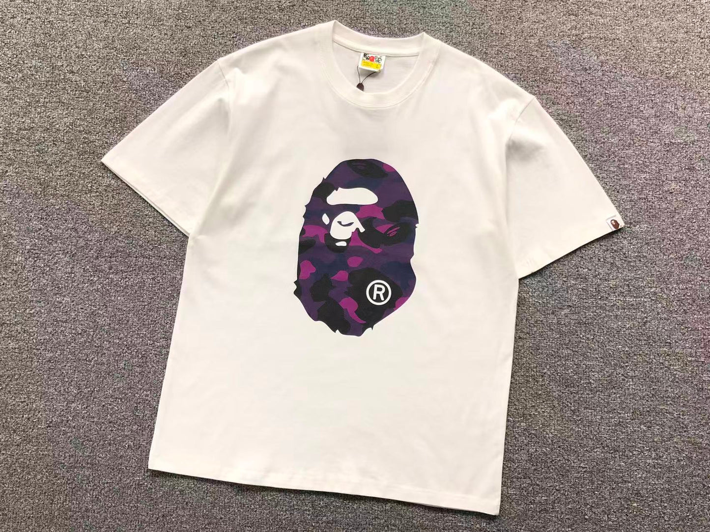 T-SHIRT BAPE