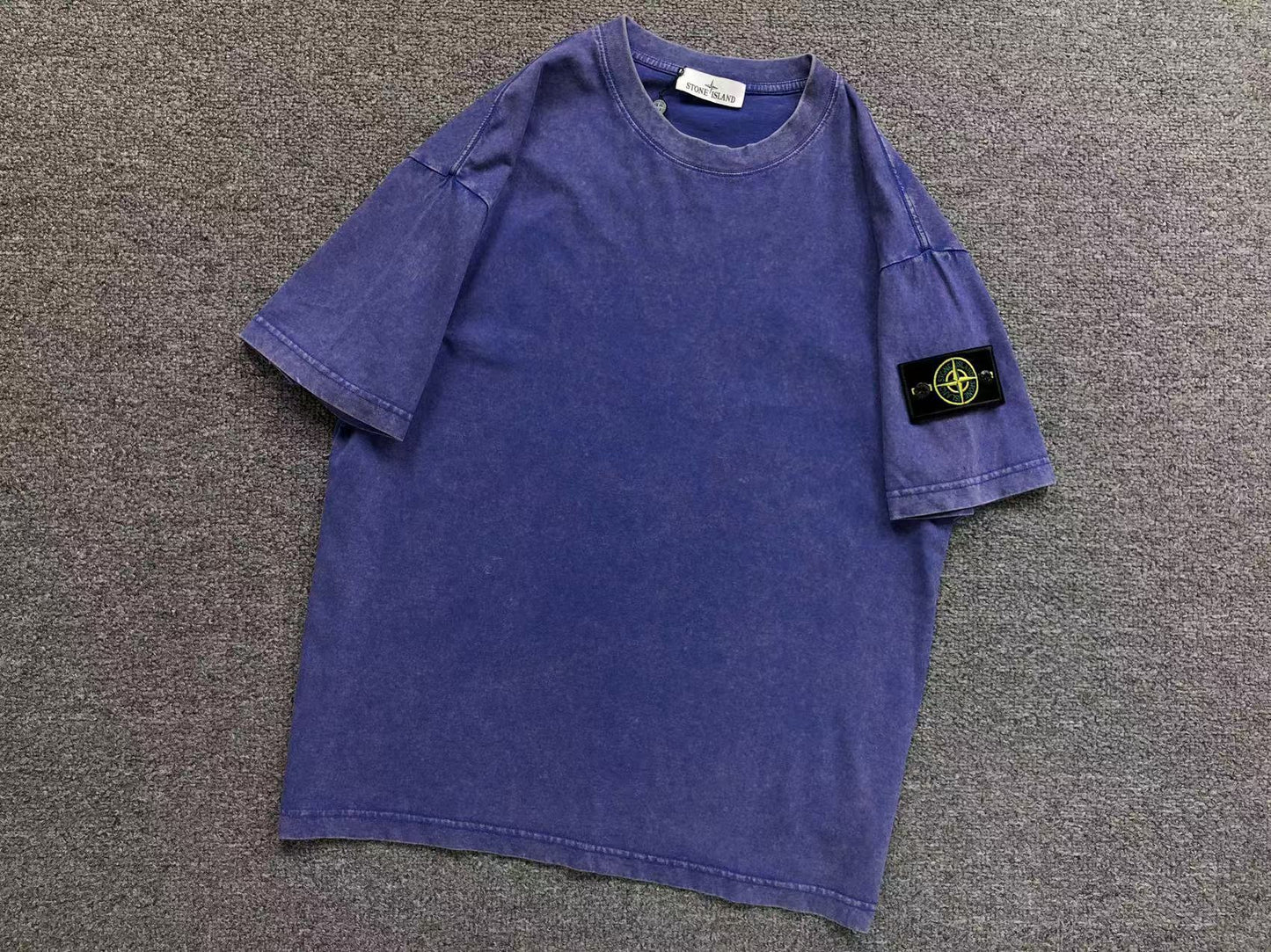 T-SHIRT STONE ISLAND