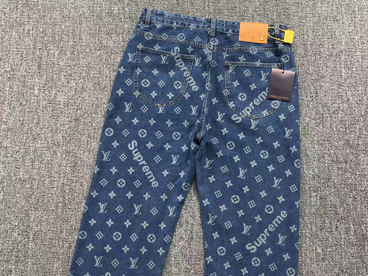 JEANS LV x SUPREME
