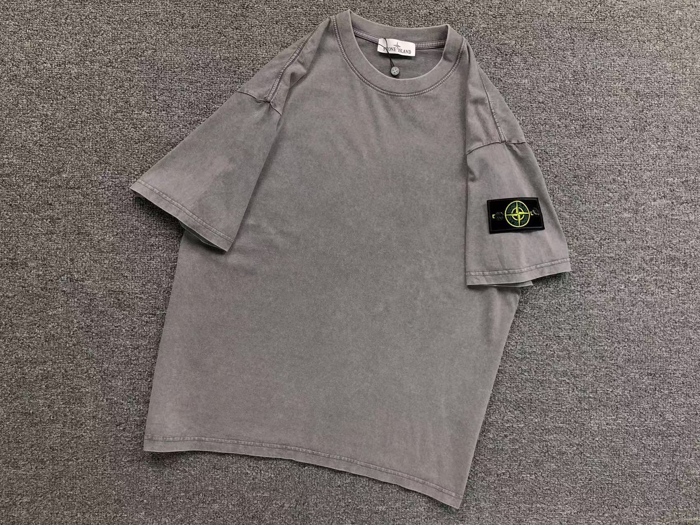 T-SHIRT STONE ISLAND
