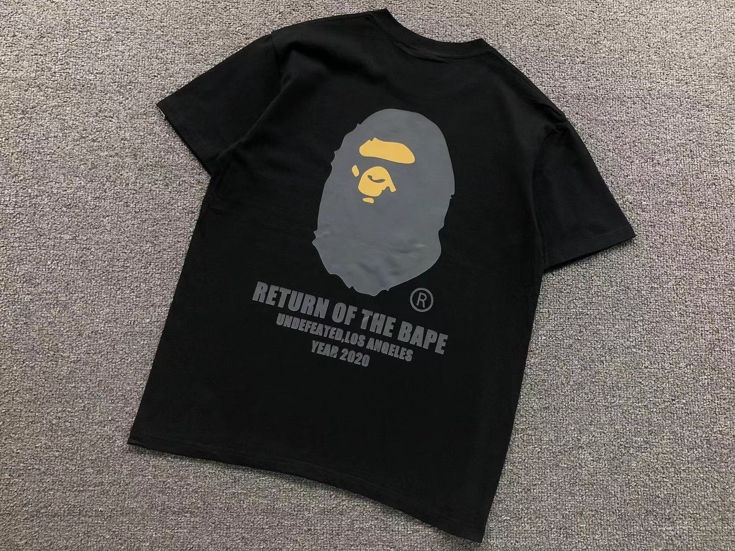 T-SHIRT BAPE