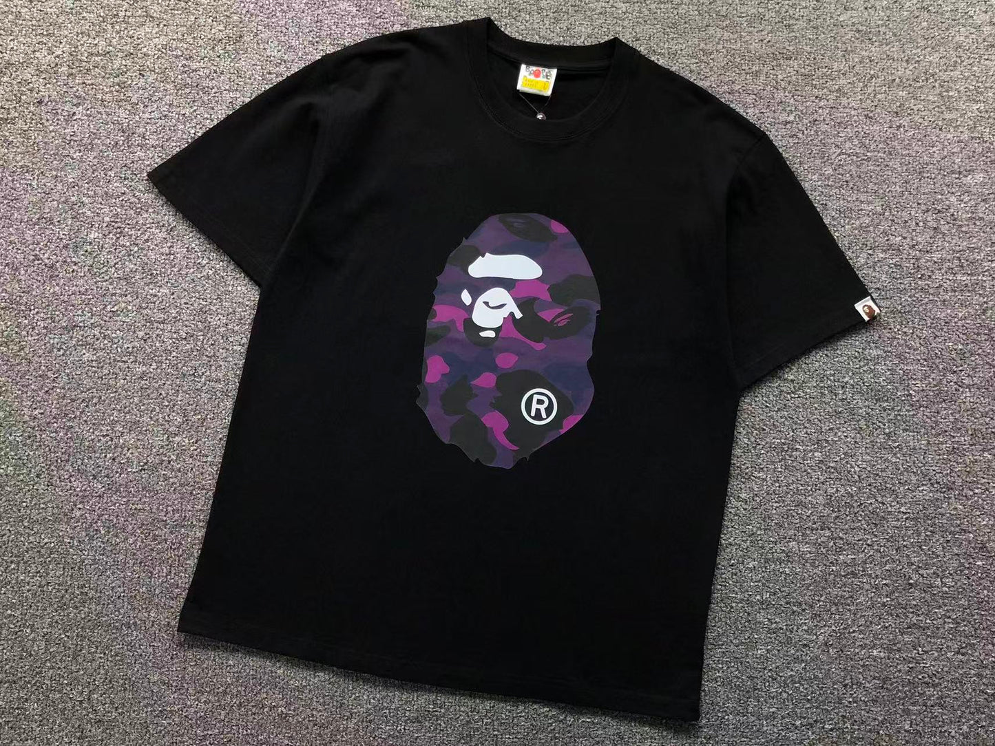T-SHIRT BAPE