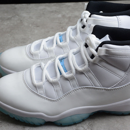 JORDAN 11