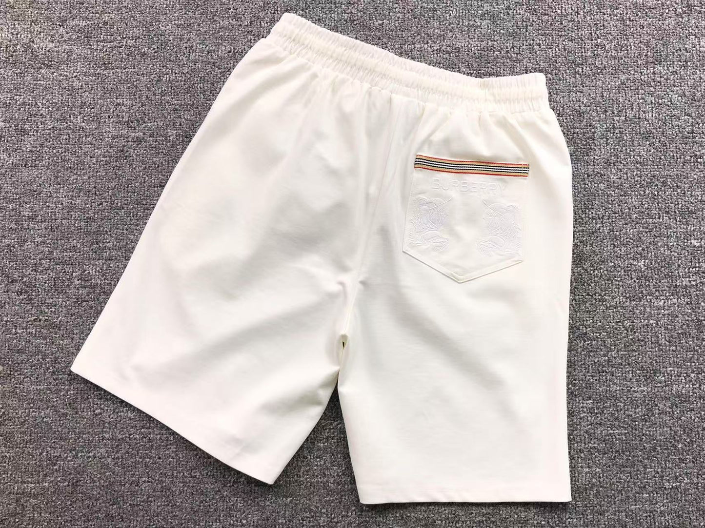 PANTALONCINI BURBERRY SHORTS