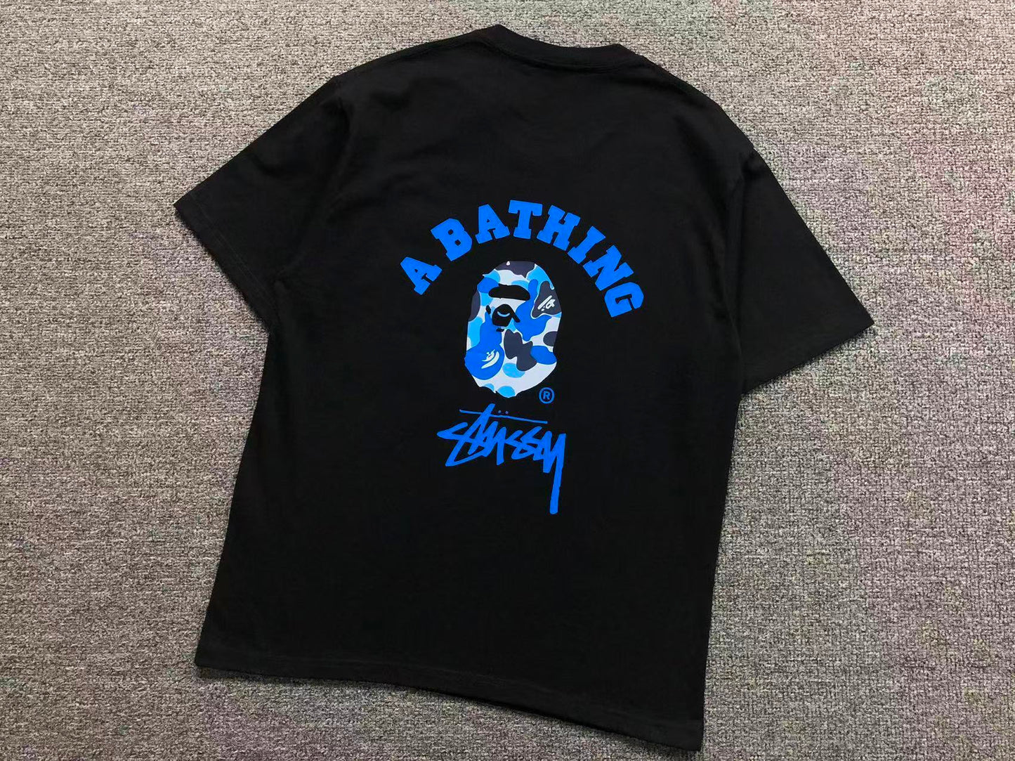 T-SHIRT BAPE x STUSSY