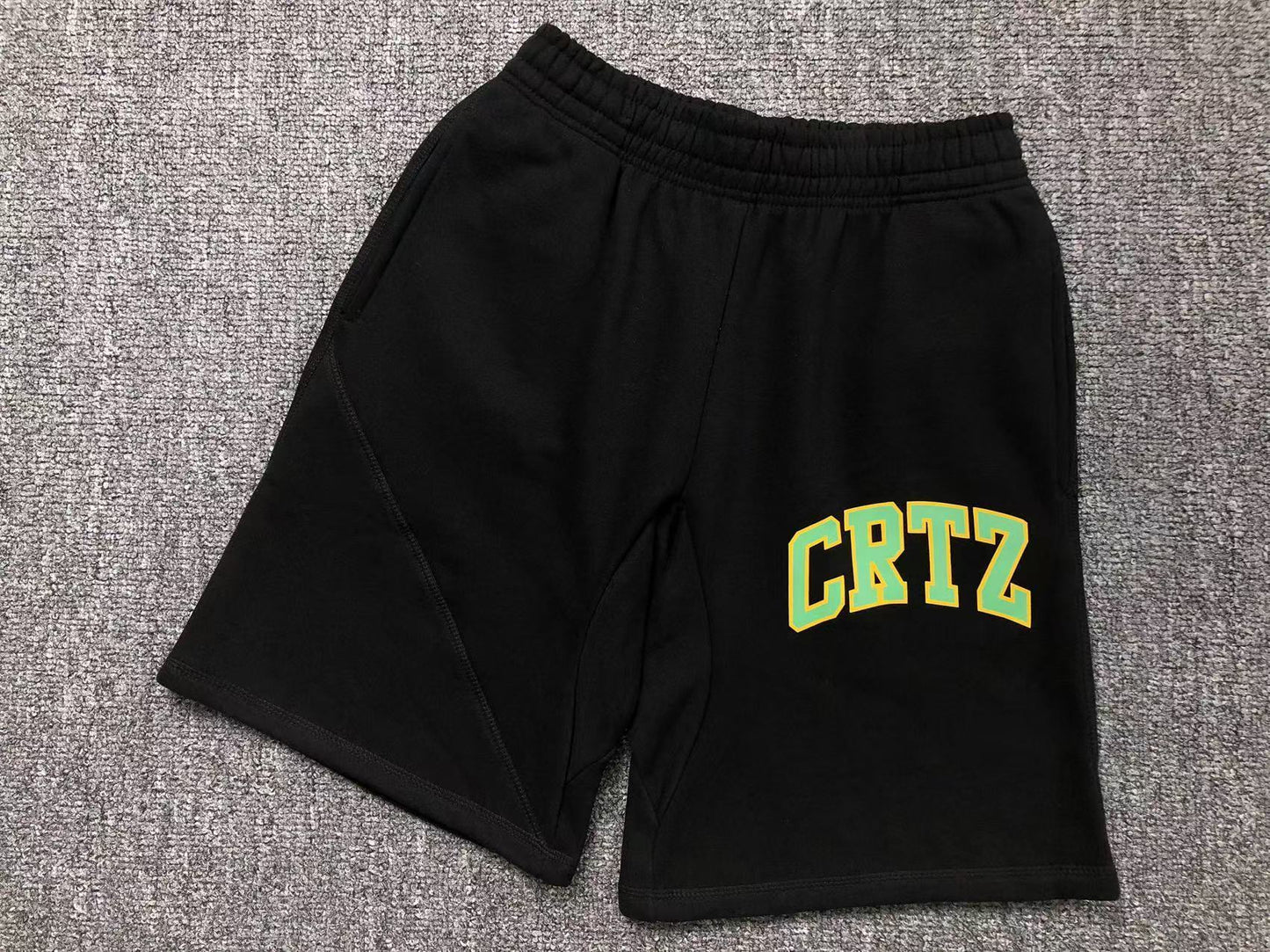 PANTALONCINI CORTEIZ